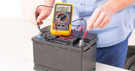 how to test battery with multimeter