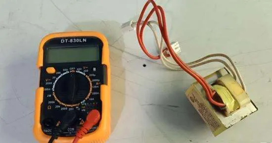 test a transformer with a multimeter