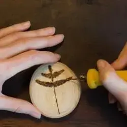 How to engrave wood with a soldering iron